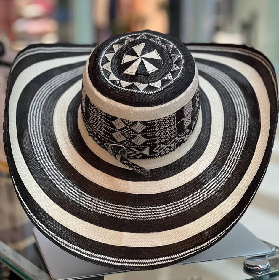 Black and White Vueltiao Hat with Blurred blackground