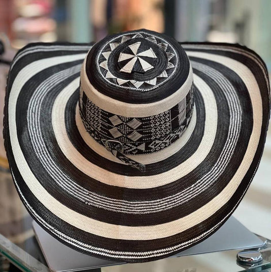 Black and White Vueltiao Hat with Blurred blackground